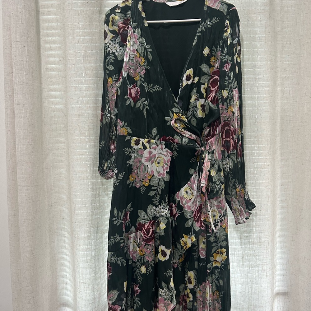 LC Lauren Conrad Black Floral Dress